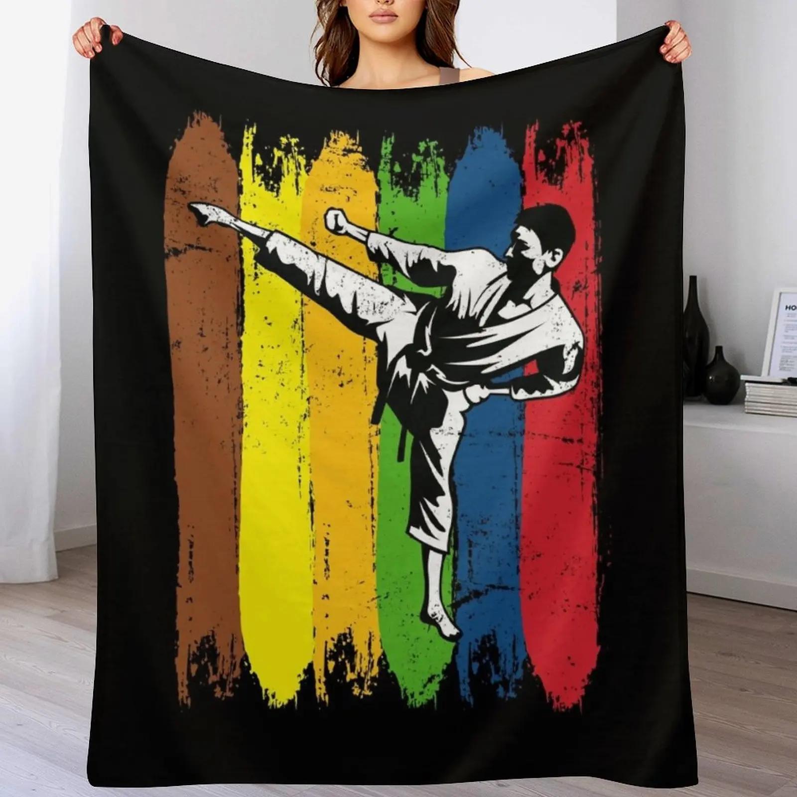 Karate fighter karate Throw Blanket All Season Soft Lightweight Blanket for Home 102x76cm(40x30in)