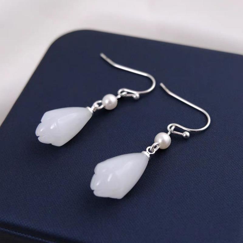 Magnolia Flower Earrings: Elegant Retro Hanfu Design for Women белый