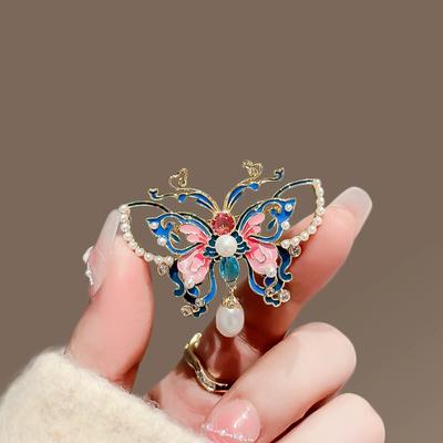 1pcs New Fashion Enamel Painted Butterfly Brooches for Women Clothing Coat Party Accessries Gifts for Friends