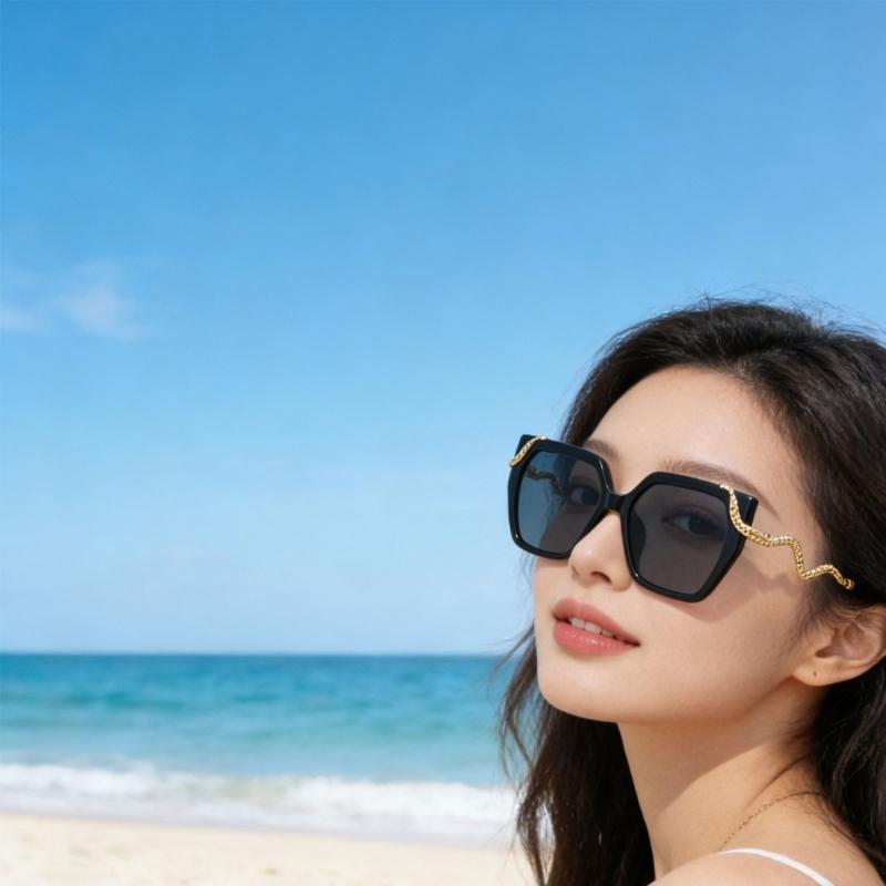 Fashion Square Frame Sunglasses With Metal Snake Temples For Men And Women UV400 Protections Large Lens Sun Glasses