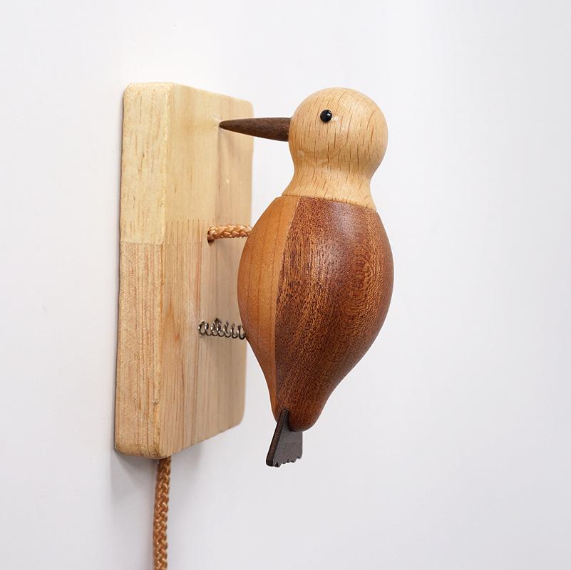 Easy Installation Housewarming Door Knocker Handmade Retro Pendant Doorbell Practical Beautiful Wooden Woodpecker Gift