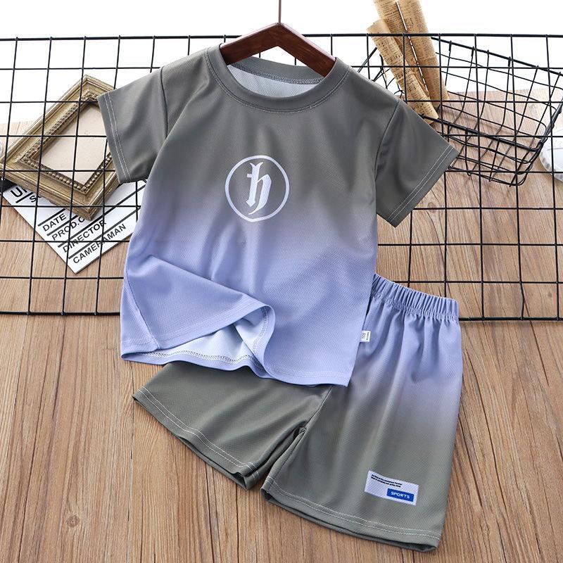 

Детский летний комплект с короткими рукавами для мальчиков. Одежда для мальчиков среднего и большого размера. Градиентные шорты с короткими рукавами. 100