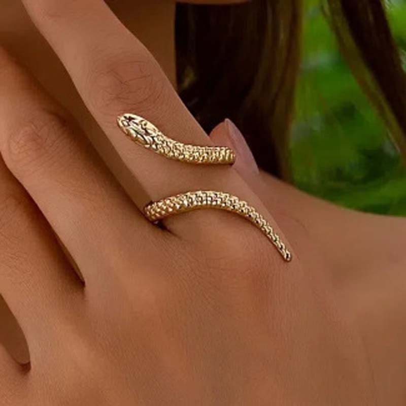 Vintage Gold Color Snake Shaped Bracelets for Women Men Punk Metal Texture Opening Adjustable Bracelet Party Jewelry Accessories