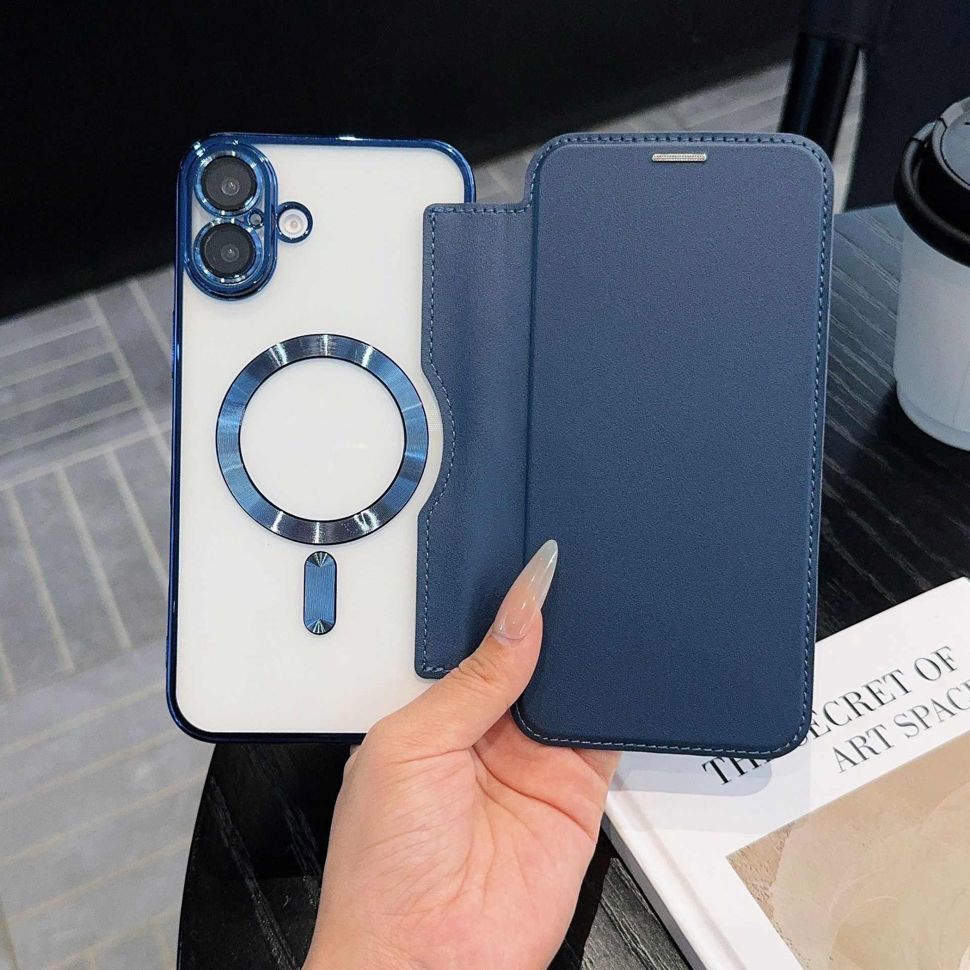 

For IPhone 17 Promax Flip Cover Leather Case for Apple 16 Phone Case 17air Electroplating Magnetic 13 For iPhone11Promax