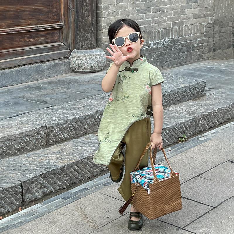 Elegant Chinese Style Summer Outfit For Girls Featuring Beautiful Floral Qipao Top And Stylish Pants Set For Ages 3 To 8 Years