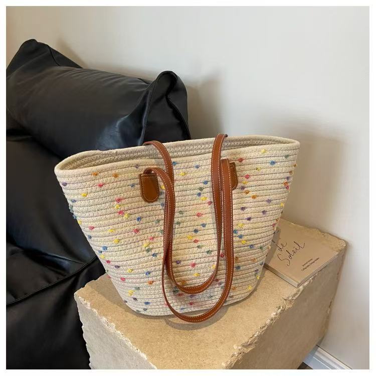 New One Shoulder Cotton Rope Straw Woven Bag Versatile Handmade Woven Bag Women's Large Capacity Tote Bag Beach Vacation Bag