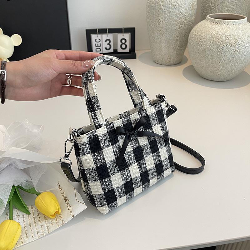 Girls Handbag Women's New Small Square Bag Messenger Bag