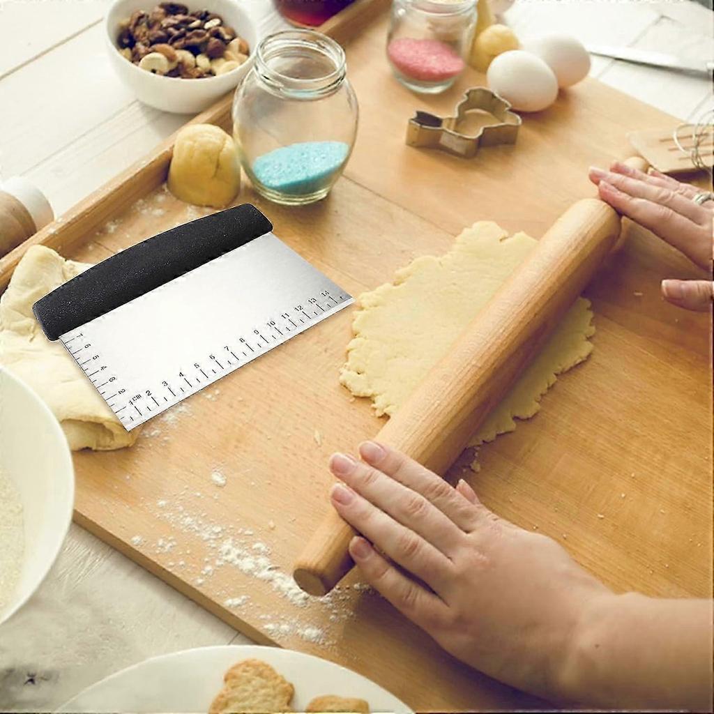 Machine scraping kitchen, dough scraper, bench scraper for bread, can be used for cooking and cooking, multi -purpose kitchen appliances, small, black