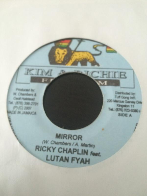 

7-дюймовая пластинка RICKY CHAPLIN, LUTAN FYAH - Mirror НЕТ Kim & Richie 2007 Ямайка Регги, Ска и Даб Б/У