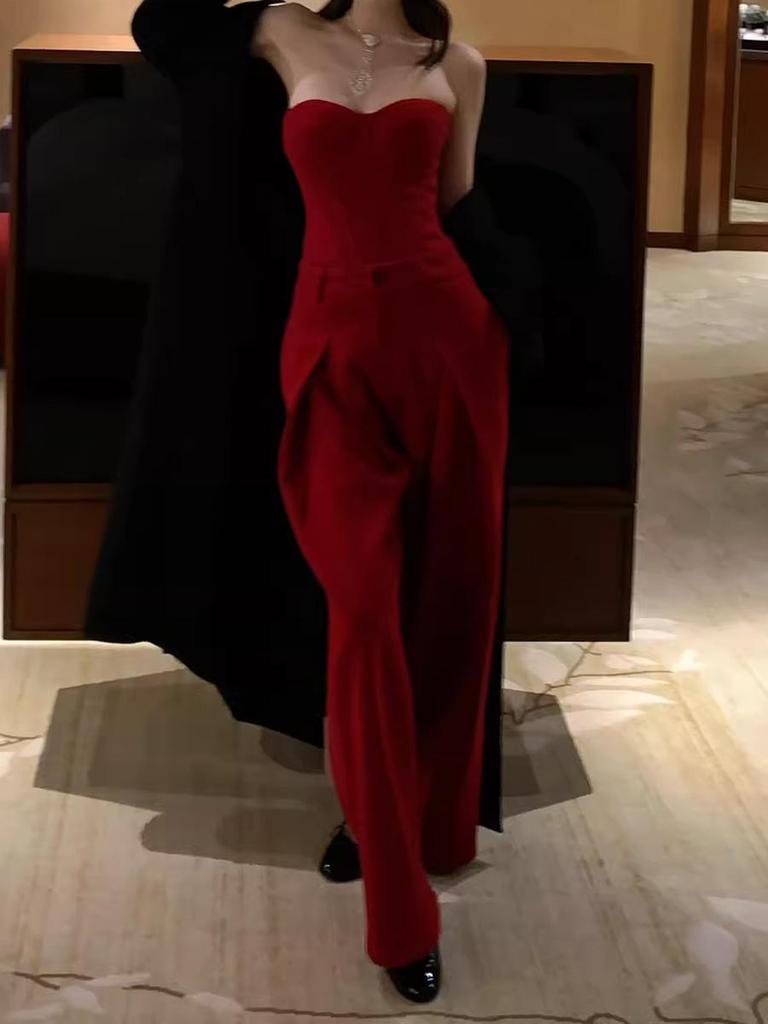 Ensemble Femme Automne/Hiver 2026 : Haut Bandeau Creux et Pantalon Amincissant Taille Haute