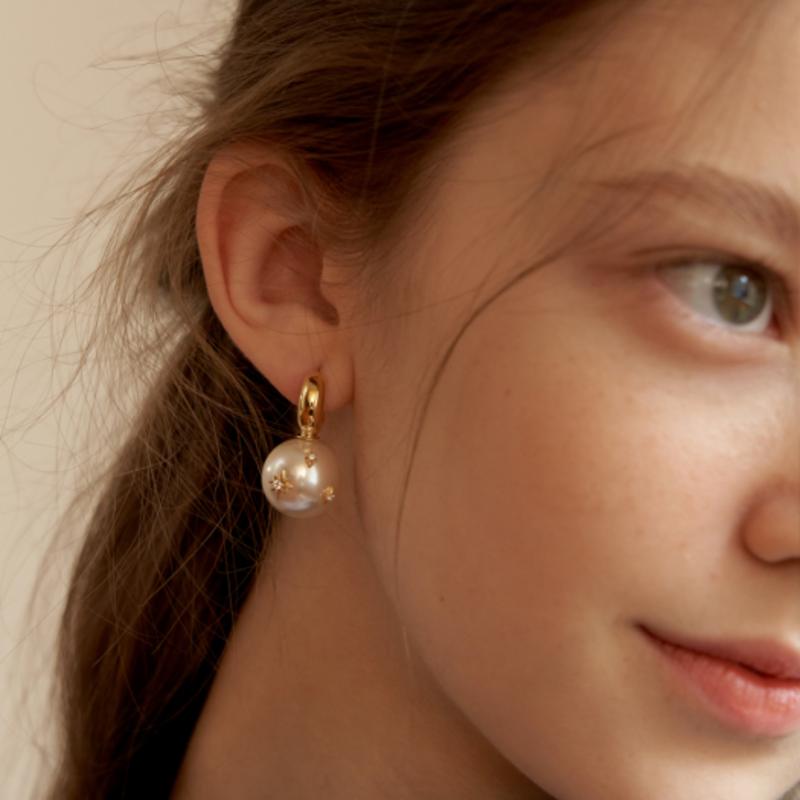 TATIANA Mignon Etoile Pearl Hoop Earring_EC1685