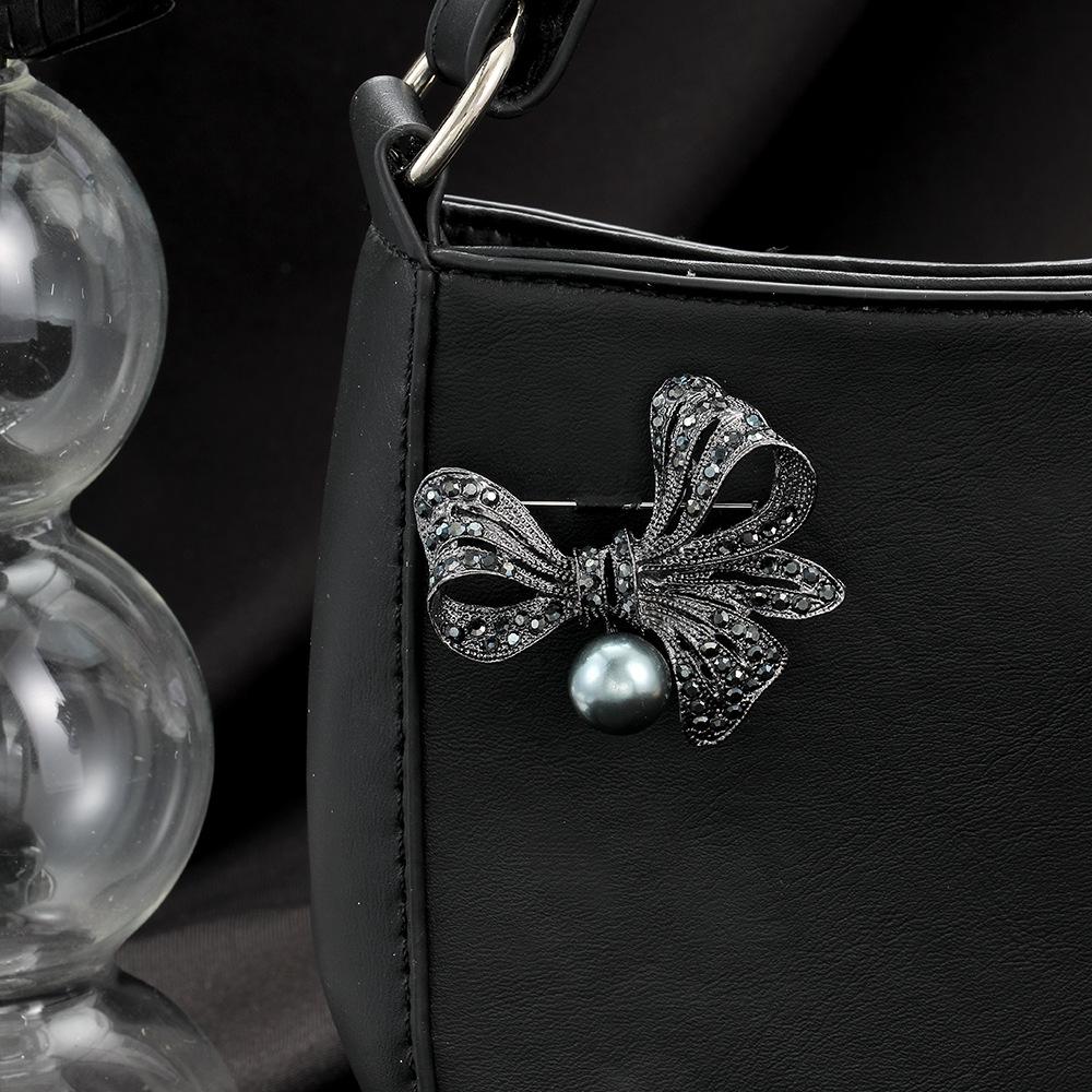 Korean Black Rhinestone Bow & Pearl Brooch for Women's Fashion Suits and Cardigans