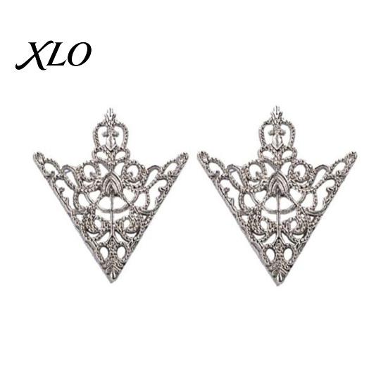 Alloy Shirt Embellishment 1 Pair Vintage Collar Clip, Hollow-Out Decoration Fixing Clip Triangle Brooch Pin for Men Women