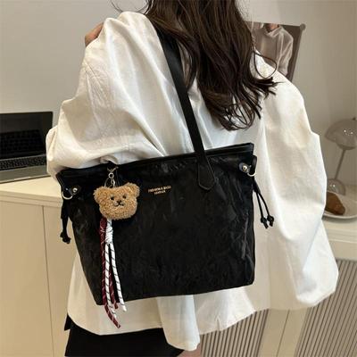 Versatile High-Capacity Crossbody Tote with Trendy Textured Finish