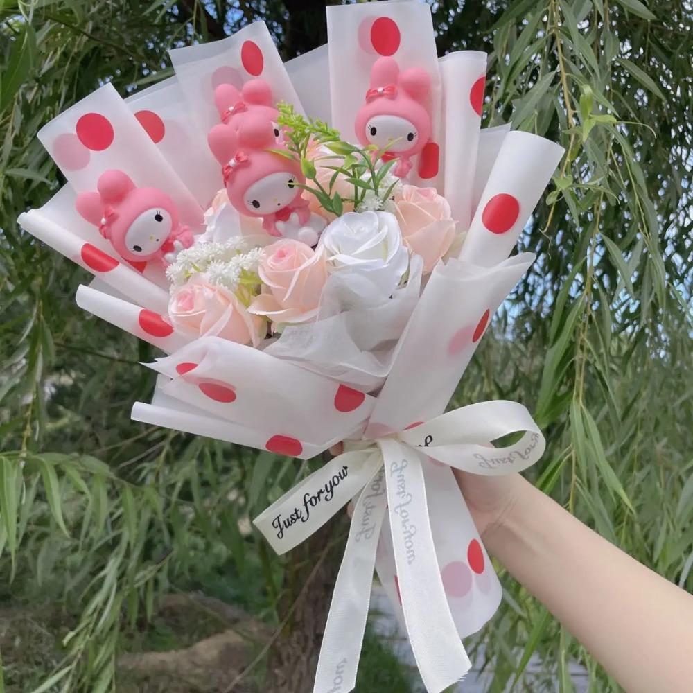 Bambole Gatto Kawaii Hello Kitty con Fiori Artificiali Bouquet Creativo Regali di Natale San Valentino Compleanno Laurea