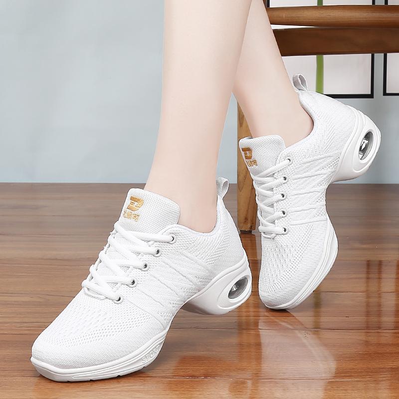 Frühlings- und Sommer-Quadratttanzschuhe, neue Modelle sind auf dem Markt, Tanzschuhe mit weicher Sohle und mittlerem Absatz, atmungsaktive Netz-Tanzschuhe, Matrosen-Tanzmodelle