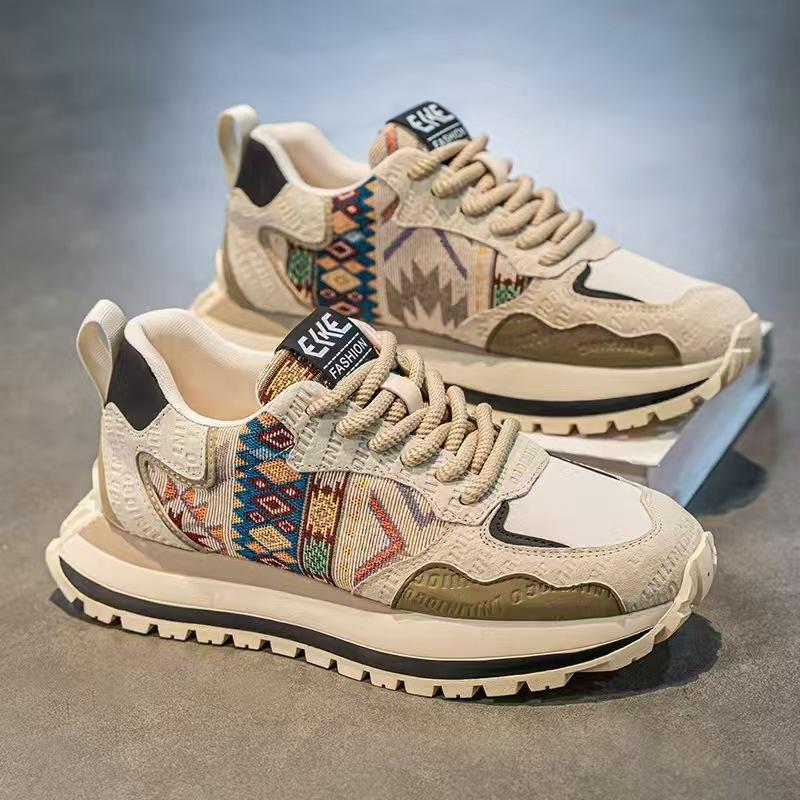 Spring new personalized versatile classic men's shoes shoes embroidery printing ethnic style Forrest Gump comfortable board shoes men