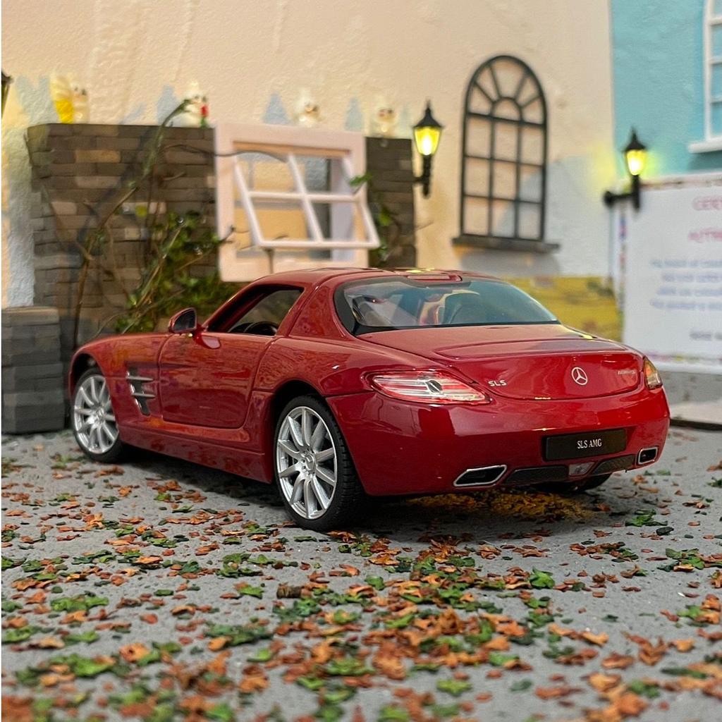 Welly 1/24 Mercedes Benz SLS AMG Alloy Sports Model Diecasts Metal Racing Car Vehicles Model Simulation Collection Kids Toy Gift