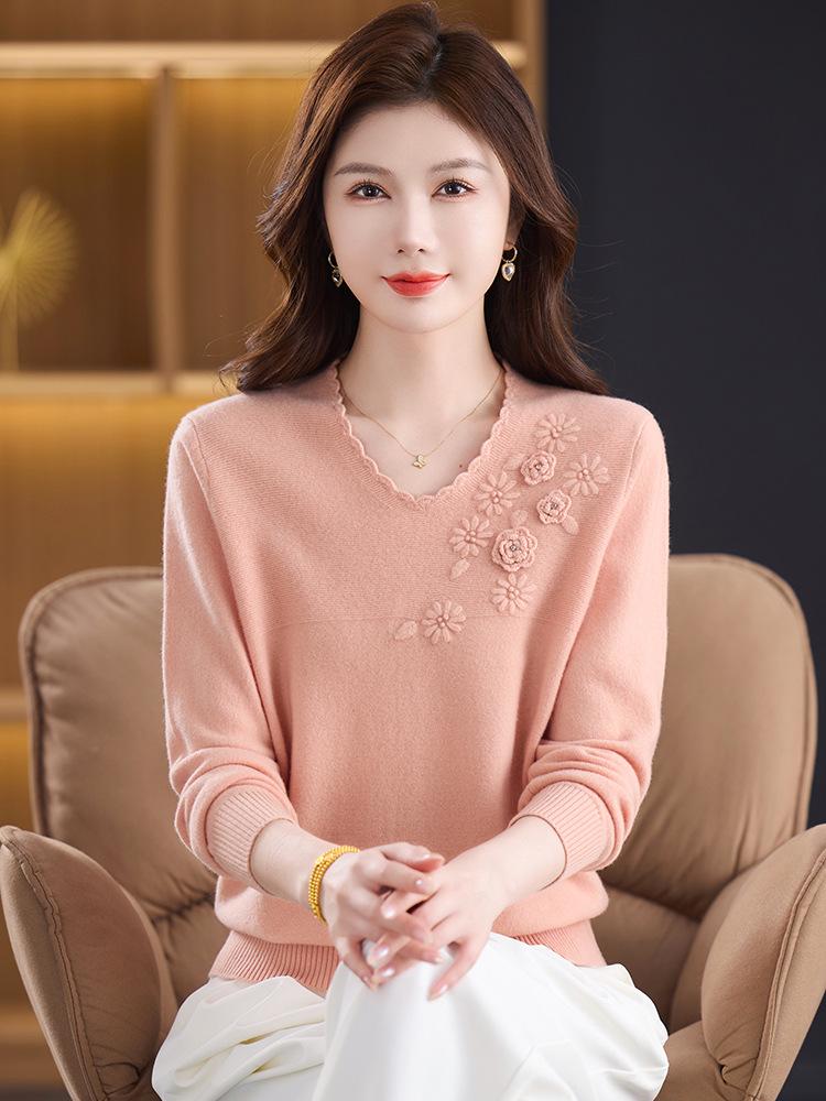 Women's V-neck Pure Wool Autumn/Winter Red Sweater 2025 - Loose Knit Base Layer Top