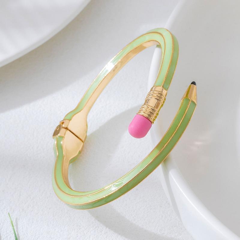 Meier Versatile colored pencil-shaped bracelet, simple irregular long spring bracelet