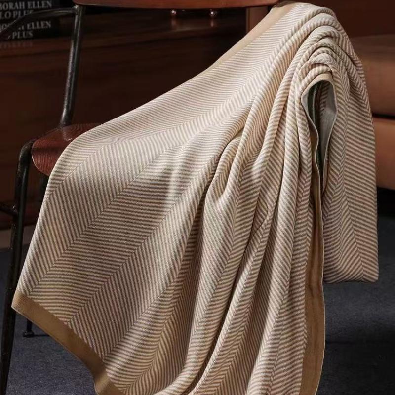 Nordic Ins Style Knitted Blanket Casual Sofa Cover Blanket Plane Office Nap Camping Leisure Soft Shawl Blanket Small Bed Cover