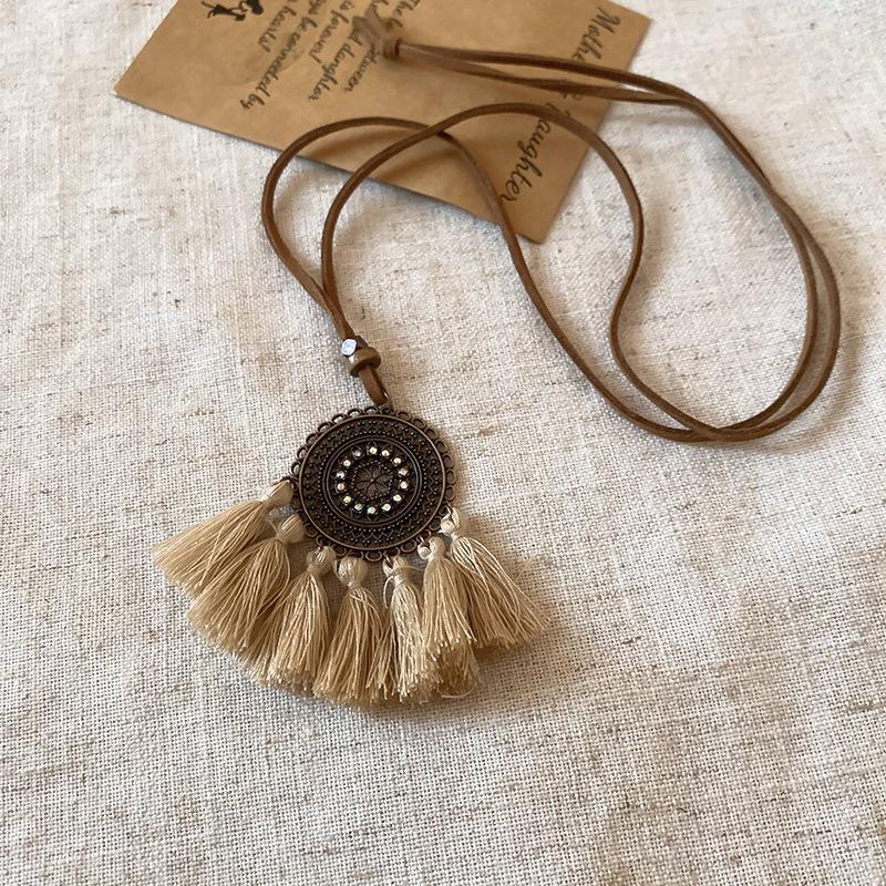 Minimalist Adjustable Acrylic Geometric Necklace - Versatile Fashion Sweater Chain