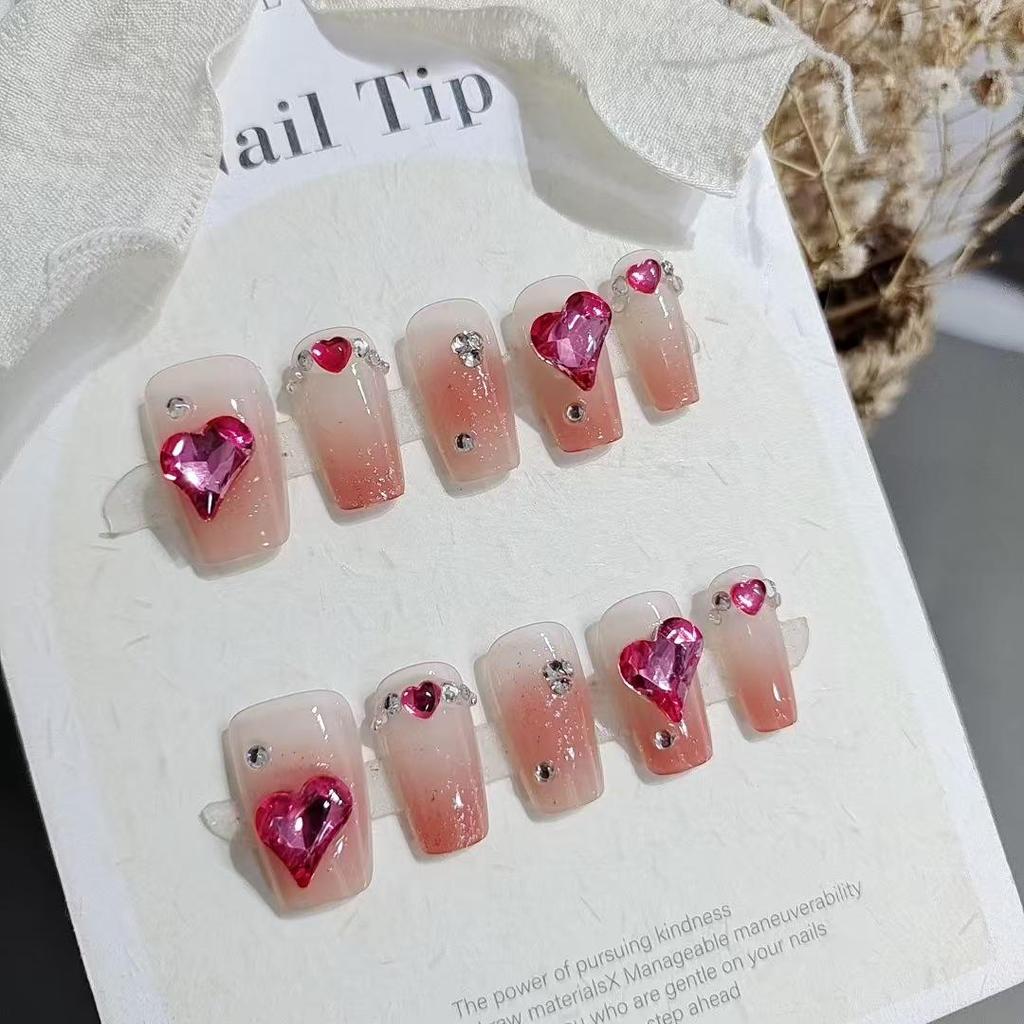 Rose Red Heart Wearable Nails Set: 10 Asymmetrical, Short, Brightening, 3D Fashion Nails for a Girlish Look