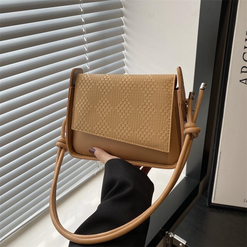 Casual Solid Color New Texture Temperament Niche Design Sense Shoulder Crossbody Portable Small Square Bag Woman