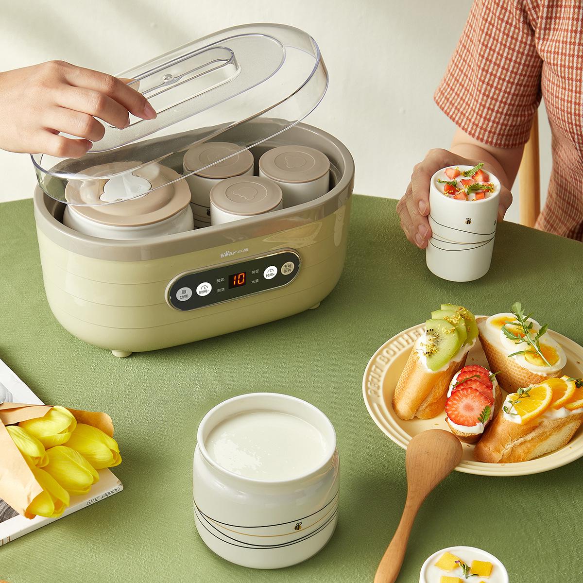 Yogurtiera, Vinificatore, Kimchi Maker, Natto Maker Multifunzione Little Bear con Tazze in Ceramica – Modello SNJ-C10P2 verde