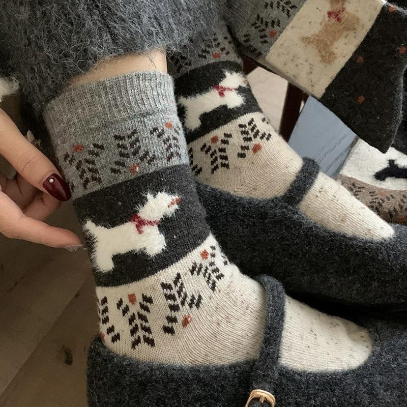 Female Autumn and Winter Style Plus Thick Velvet Warm Lovely Dog Wool Tube Socks