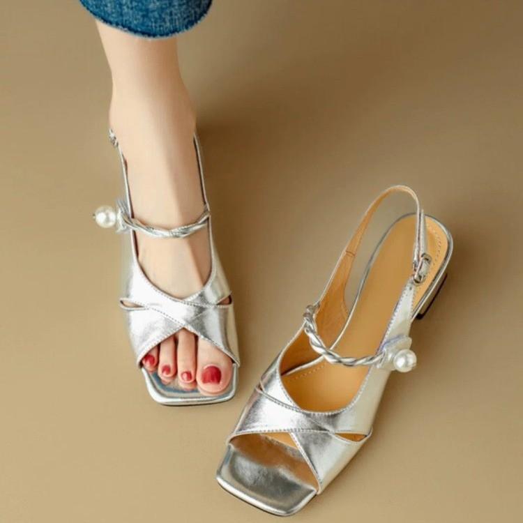 

Серебристые однословные сандалии с открытым носком на толстом каблуке женские 2025 лето новая верхняя одежда французские с юбкой туфли с рыбьим носком на среднем каблуке 40 серебряный