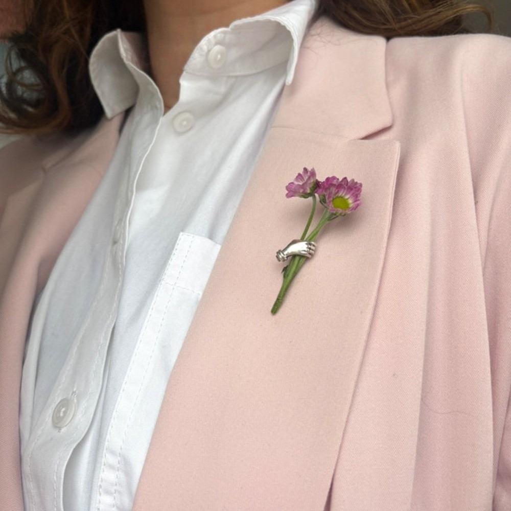Three-Dimensional Design Flower Holder Pin Vintage Lapel Jewelry Spring Fashion Styling