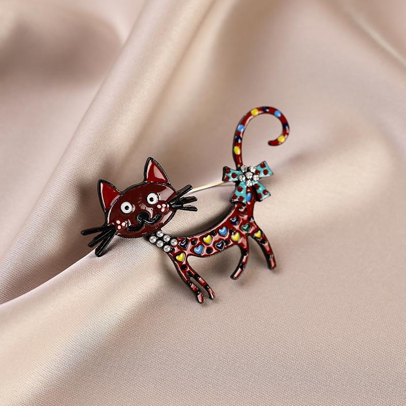 Colorful Oil-dripping Cat High-end Brooch, Elegant and Light Luxury Cartoon Animal Brooch for Women