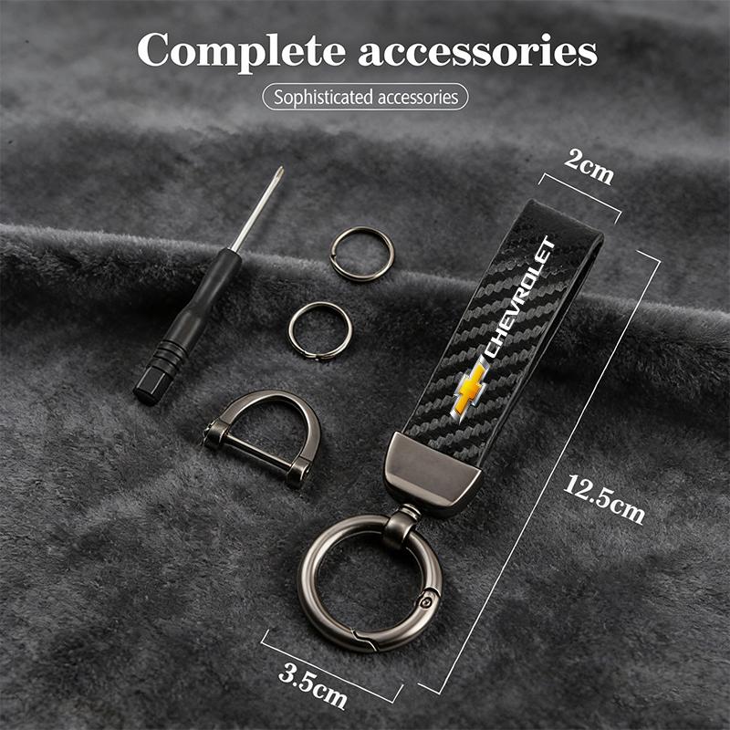 Car Keychain Carbon Fiber Leather Auto Key Ring Pendant For Chevrolet Cruze Onix Bolt Captiva Sail Aveo Spark Tahoe Tracker Z71