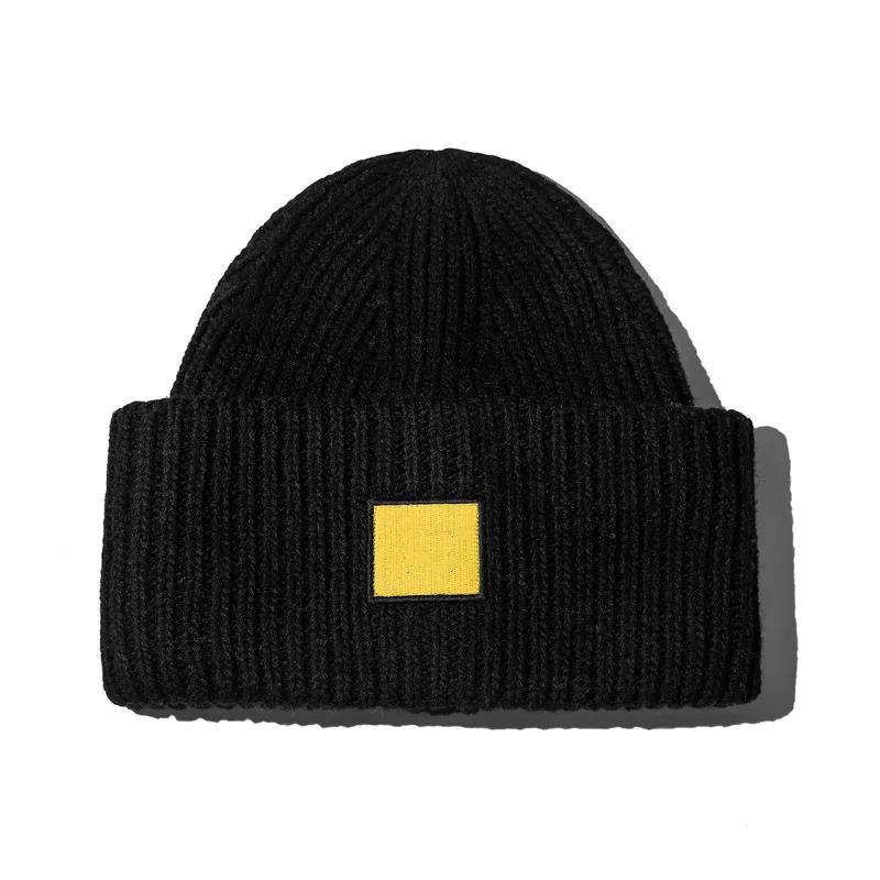 Couple Winter High Quality Thick Wool Smiling Face Knitted Hat For Men And Women Couples Winter Warm Knitted Hat Curled Edge Hat