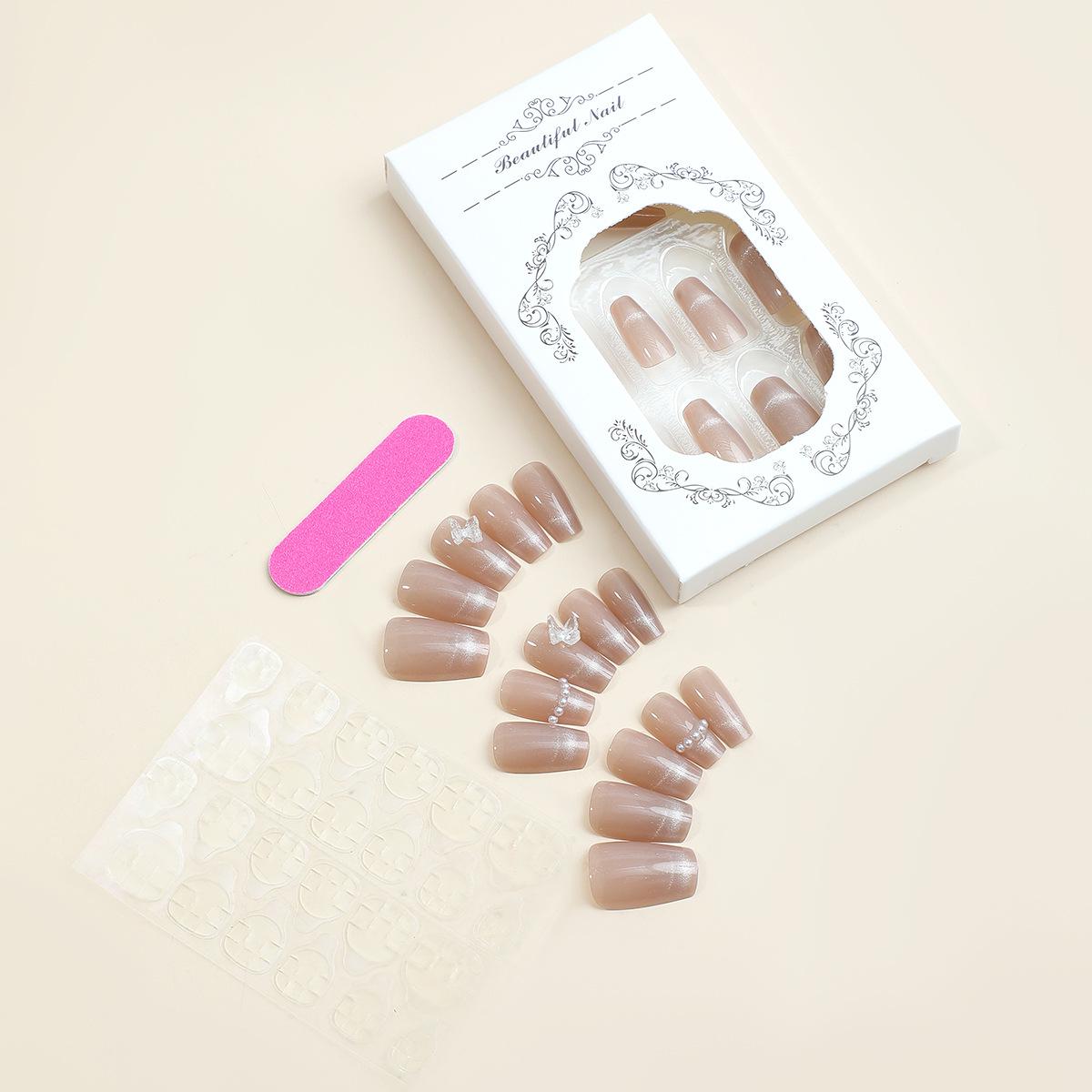 

Ногти ручной работы: Дизайн «Кошачий глаз», «Бабочка» и «Розовый жемчуг»