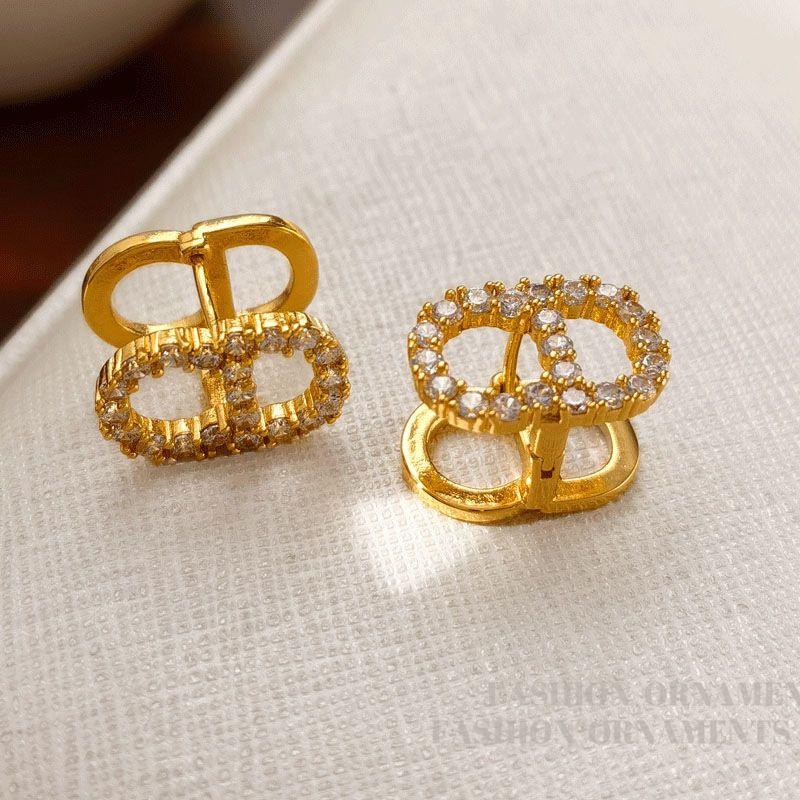 Welfare Fancy Accessible Luxury Spring/Summer New Arrival Earrings Necklace Fashion Elegant Vintage Earrings Trendy Niche Accessories