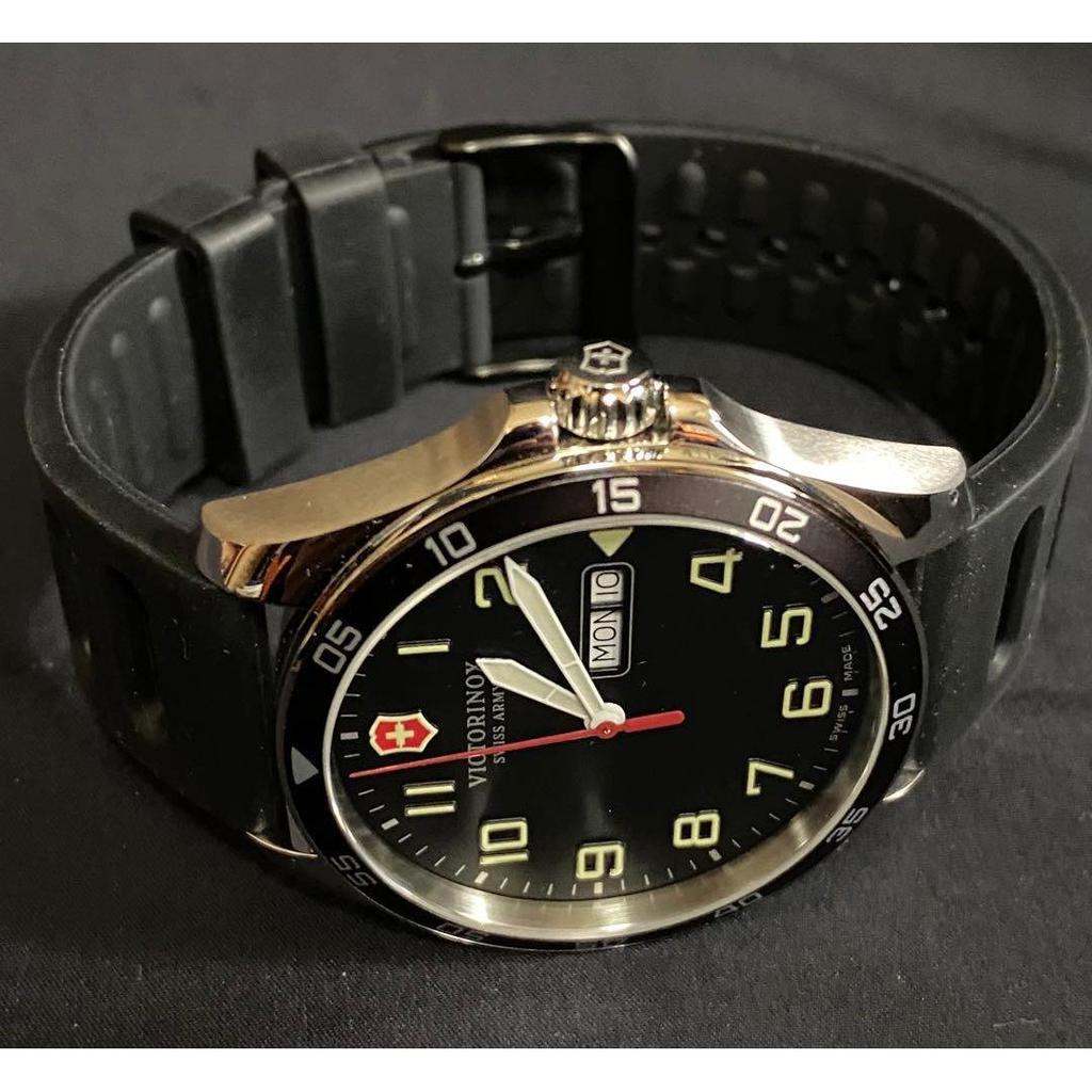 Used VICTORINOX Swiss Army Black Watch Working item ready for immediate use