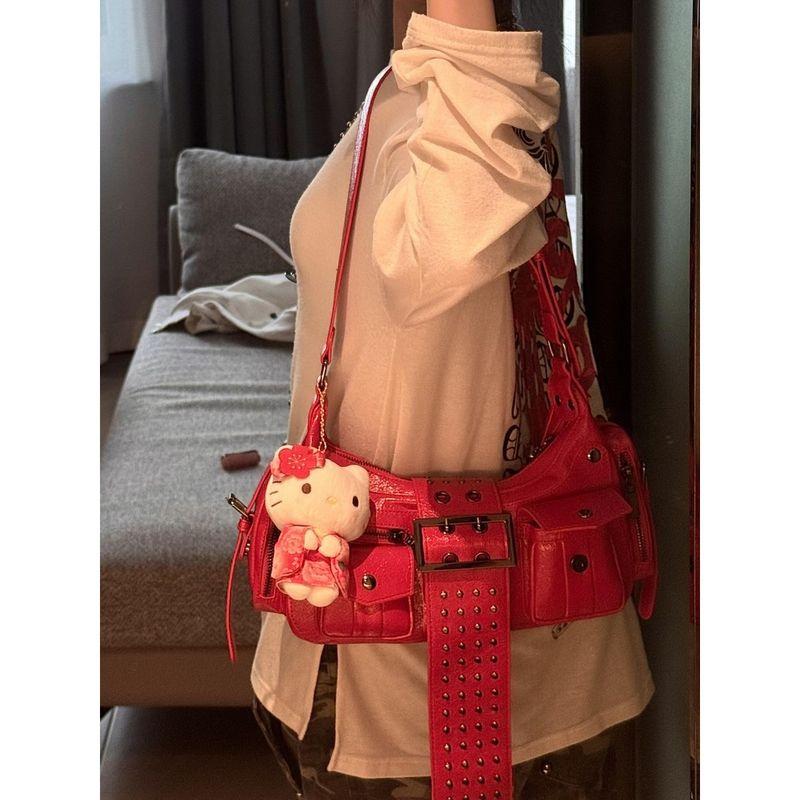 

Sweet Cool Gyaru Underarm Bag Punk Style Retro Personality Rivet Motorcycle Bag Women Trendy Large Capacity Shoulder Messenger Bag Red