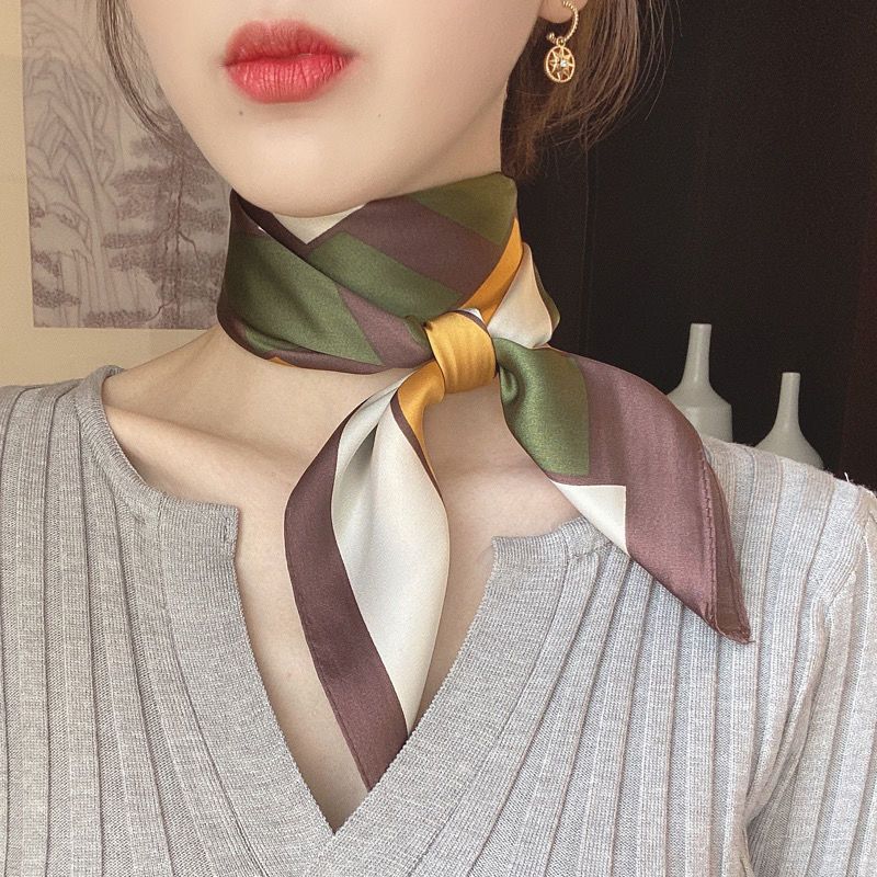 Small Square Silk Scarf Women's: Korean-style Perfect for Professional Looks Versatile as Spring/Autumn Decor Scarf & Summer Thin Necktie