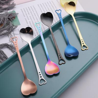 Cucchiaio a Forma di Cuore Coppia d'Amore Creativo Acciaio Inossidabile Caffè Tè Dessert Cucchiaino per Mescolare Cucchiaio Gradiente Arcobaleno per Regalo di Matrimonio