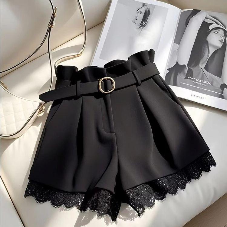 High-Waisted Black Lace A-Line Shorts for Petite Women - Pear-Shaped Slimming 2026 Summer Style