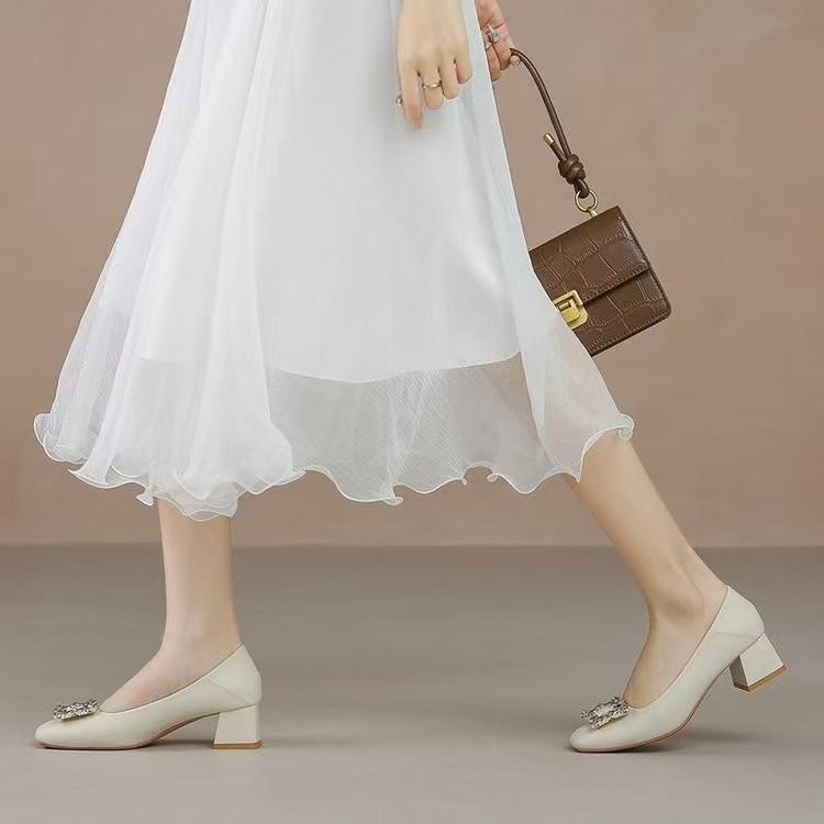 Soft leather shoes square heel small size large size single shoes women's summer and autumn square head grandma shoes middle heel temperament black