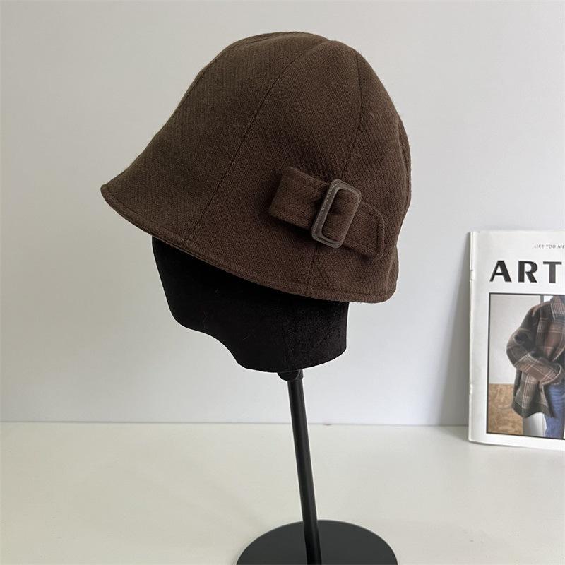 

Simple bucket hat women s spring and summer casual versatile washbasin hat short brim niche bucket hat shopping trip M（56-58cm） темно-коричневого кольору