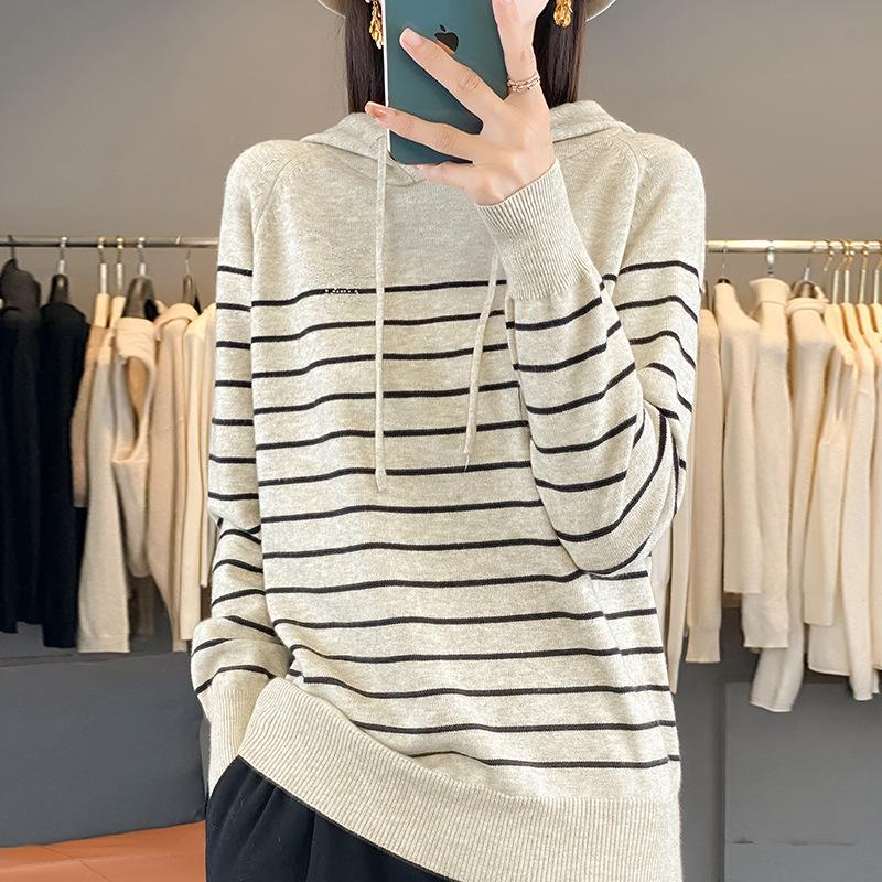 

Striped hot diamond hooded long-sleeved bottomed knitted sweater women s pullover sweater wide inside and outside hoodie top autumn and winter new M
