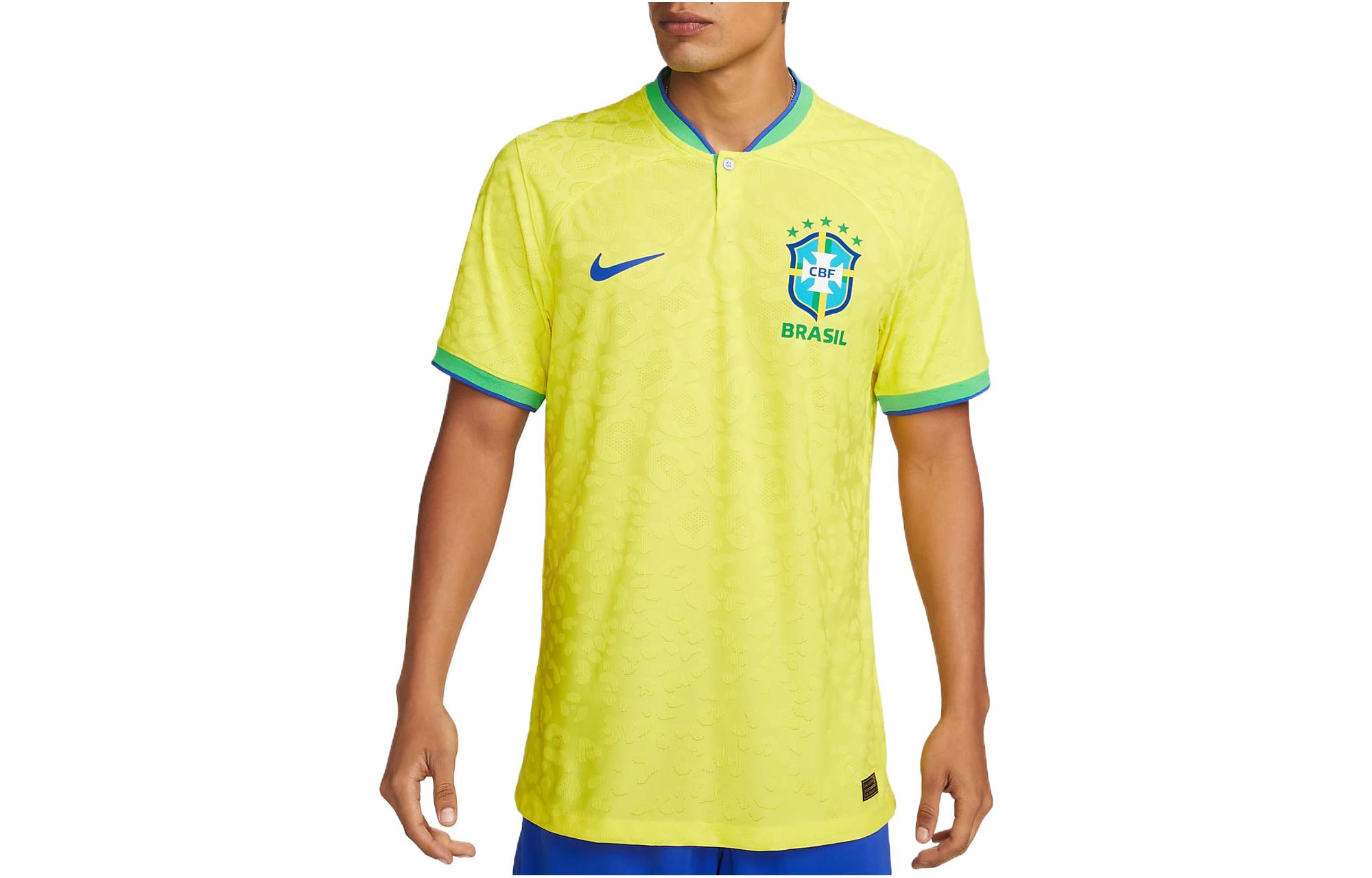 

Nike Brazil 2022/23 Stadium Home Adv Dri FIT Soccer Jersey DN0618-740 L
