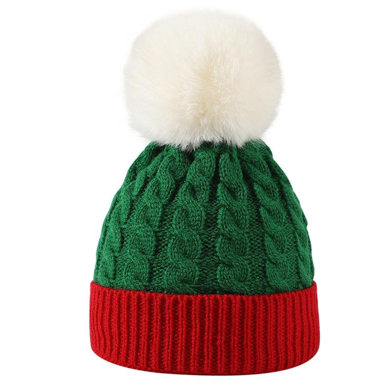 Bonnet de Noël mignon en laine pour l'automne et l'hiver, bonnet tricoté chaud avec protection des oreilles et pompon en laine, met en valeur le petit visage, ambiance festive, bonnet bandeau
