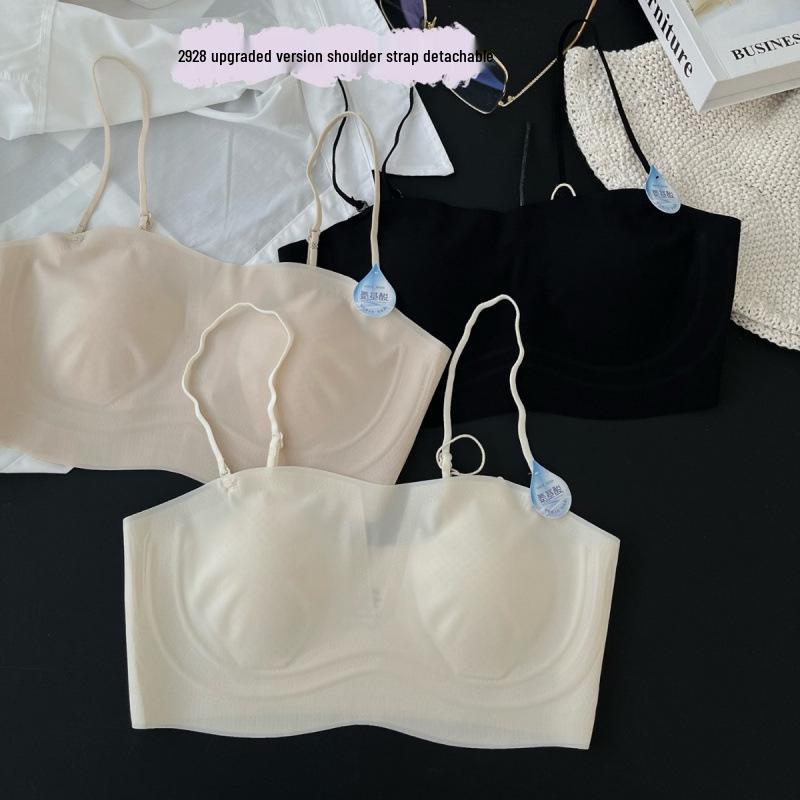 

Бестселлер Весна/Лето: Бесшовное дышащее белье «Облако» - Ультратонкая чашка-лепесток для изящного силуэта и красивой спины Large белый