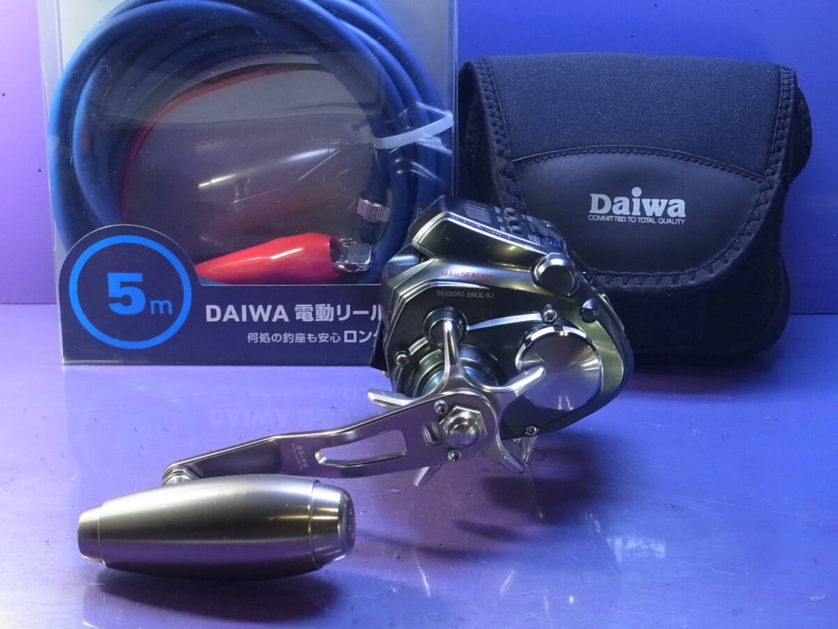 [USED]DAIWA Seaborg 200JL-SJ Electric Reel Excellent Condition with New Super Power Cable 500