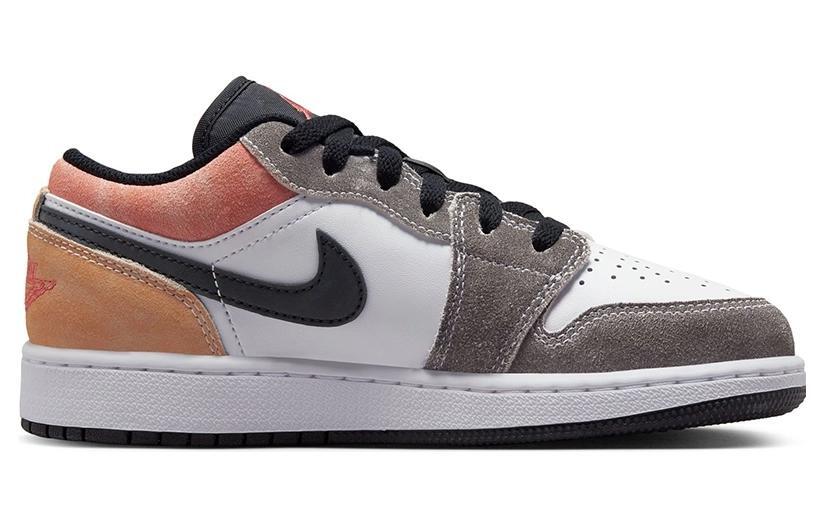 Jordan 1 Low SE Flight Club - DX4374-008